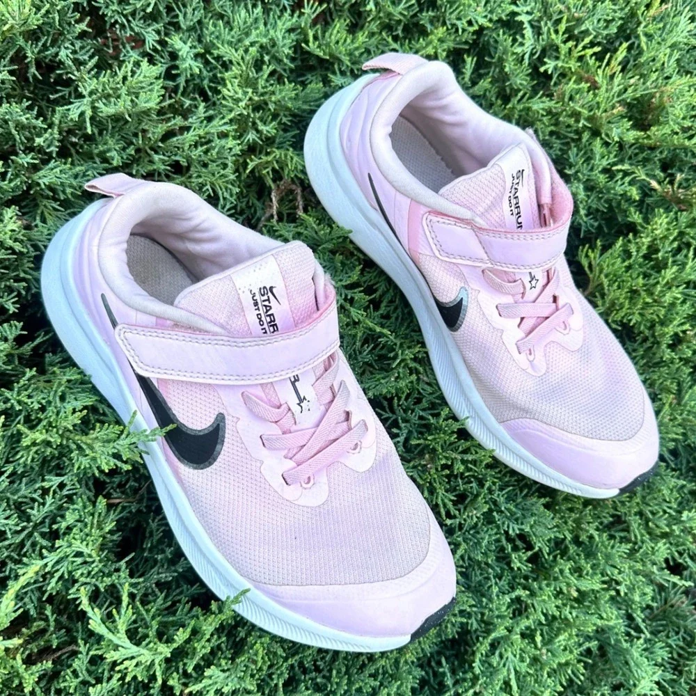 Nike Star Runner 3 Little Kids Athletic Shoes Size 1.5Y Pink Sneakers